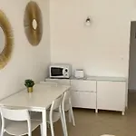 By The Sea Apartman