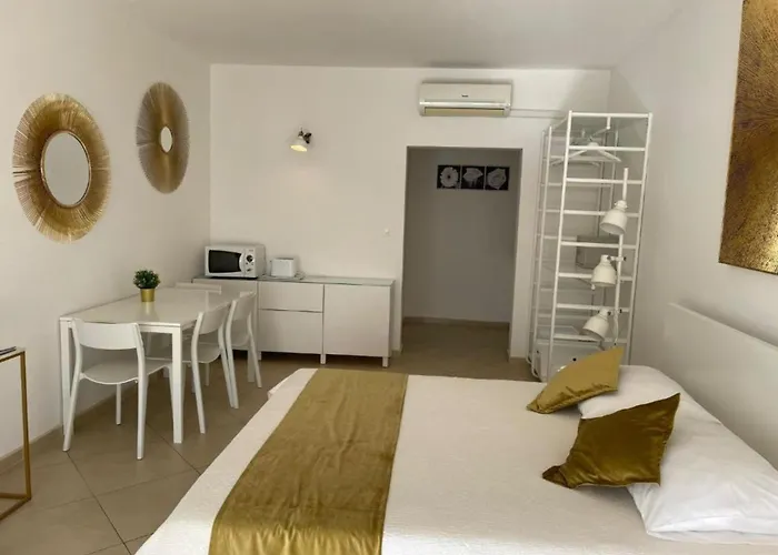 By The Sea Dubrownik