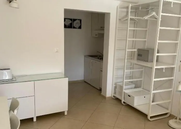 By The Sea Apartament *