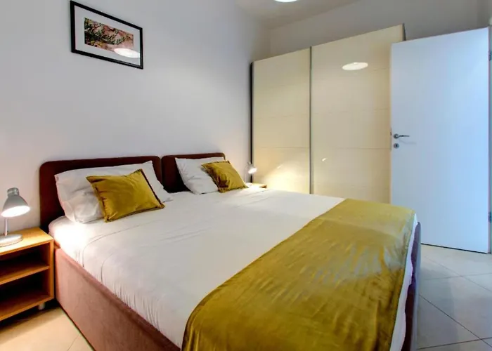 By The Sea Apartament