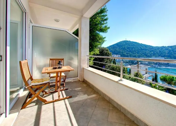 By The Sea Apartamento *