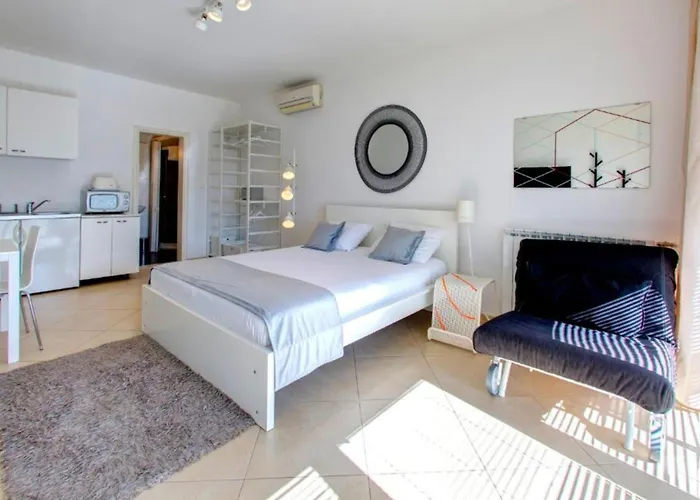 By The Sea Appartement *
