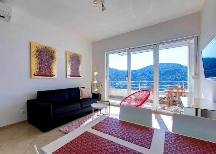 By The Sea Apartament Dubrownik